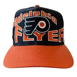 Vintage Apex One Philadelphia Flyers NHL Wool Snapback